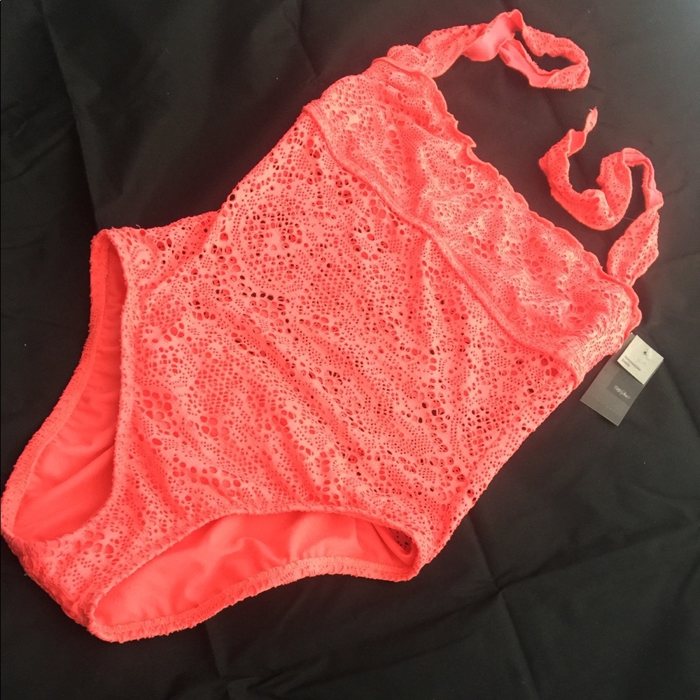 Wassimo NEW 1pc crocheted swim suit size small